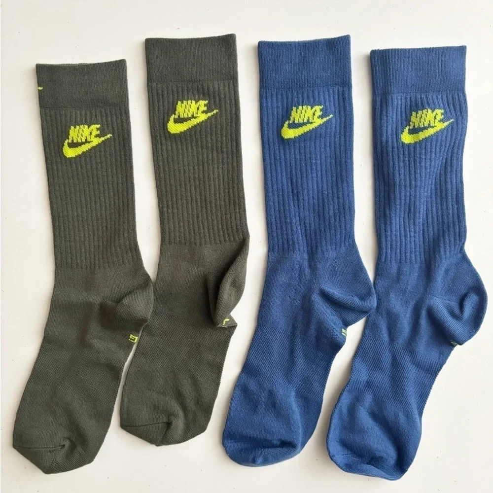 Nike Men’s Crew Socks Blue Green Size 8-12 NWOT 2 Pack